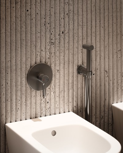 Metal w wersji premium. Gun metal w kolekcji armatury łazienkowej 